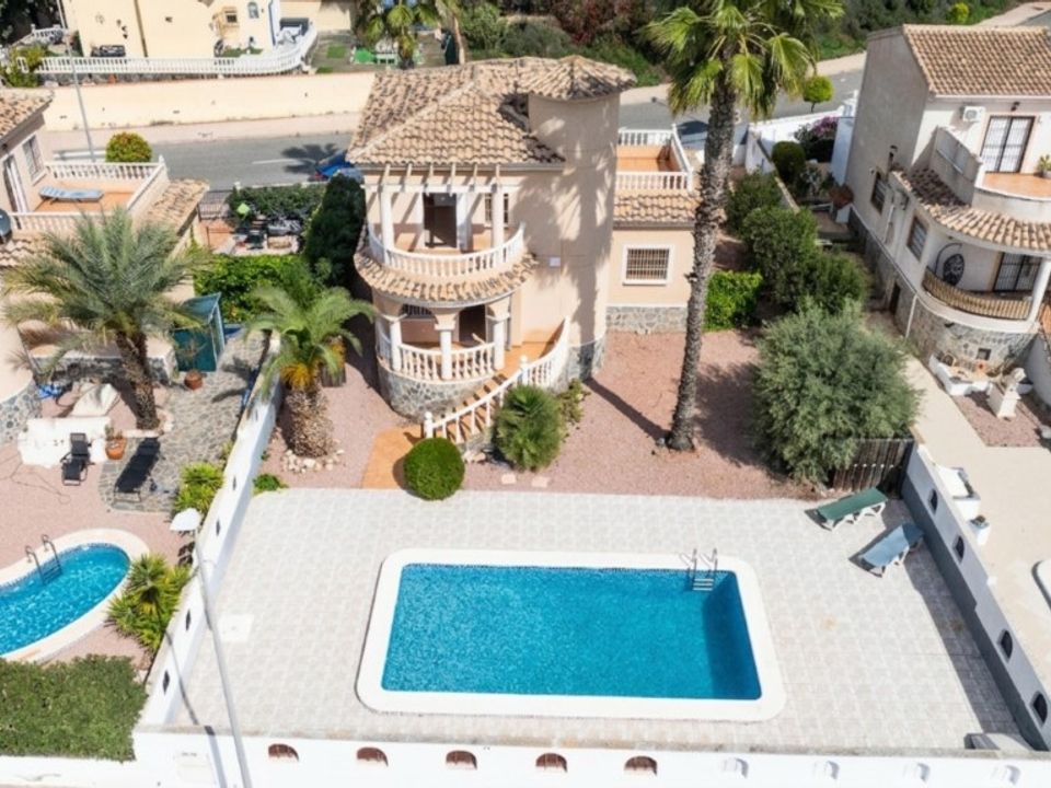 Villa i La Marina, Alicante - foto 1